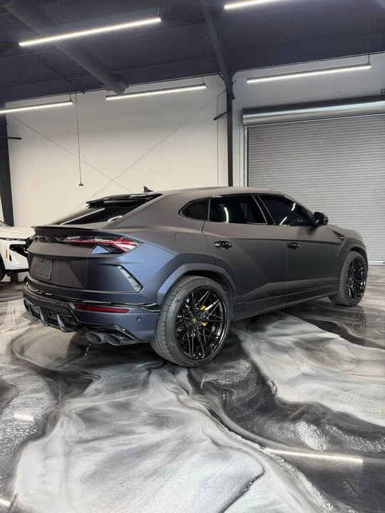 2022 Lamborghini Urus - Image 7 of 31