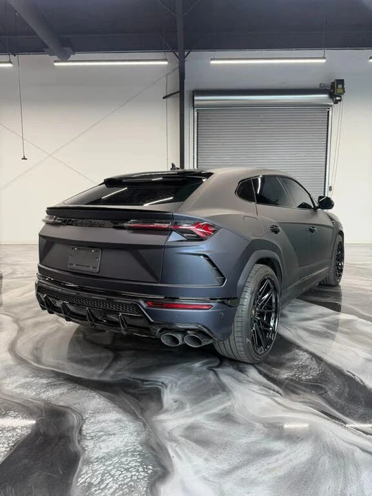 2022 Lamborghini Urus - Image 16 of 31