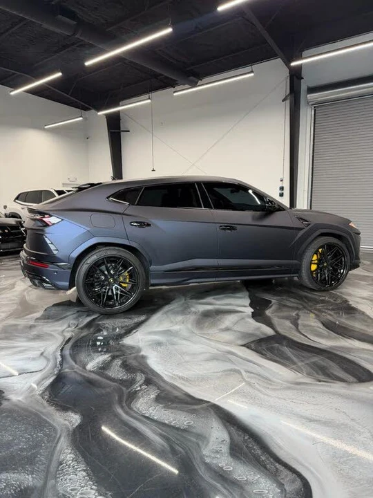 2022 Lamborghini Urus - Image 29 of 31