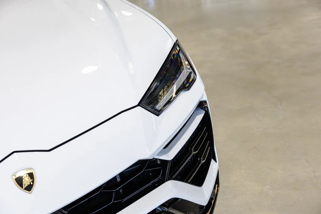 2022 Lamborghini Urus - Image 10 of 31