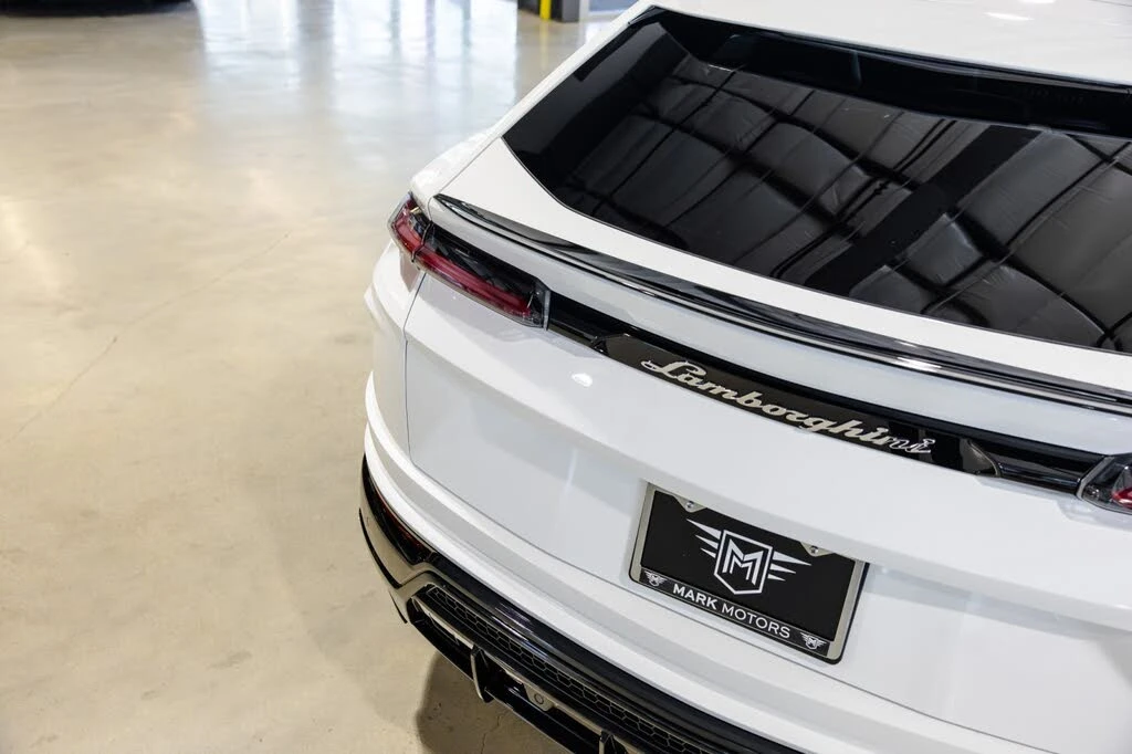 2022 Lamborghini Urus - Image 14 of 31