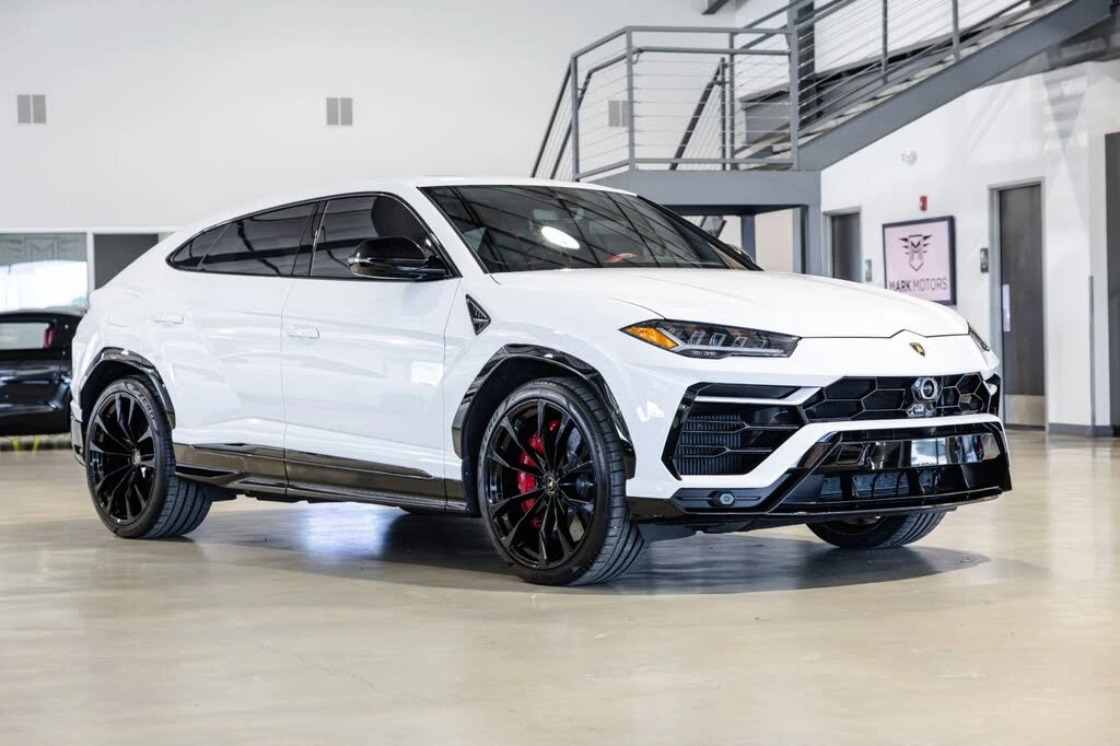 2022 Lamborghini Urus - Image 8 of 31
