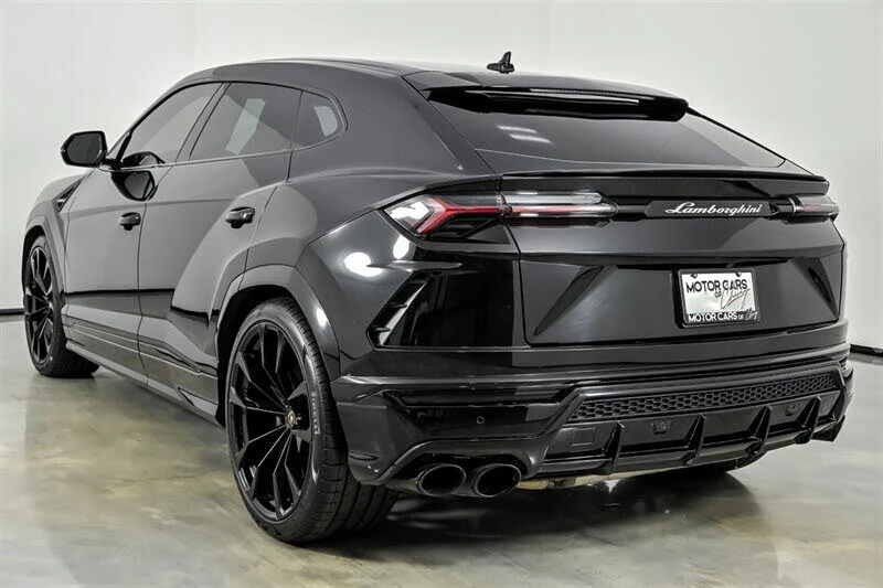 2022 Lamborghini Urus - Image 7 of 31