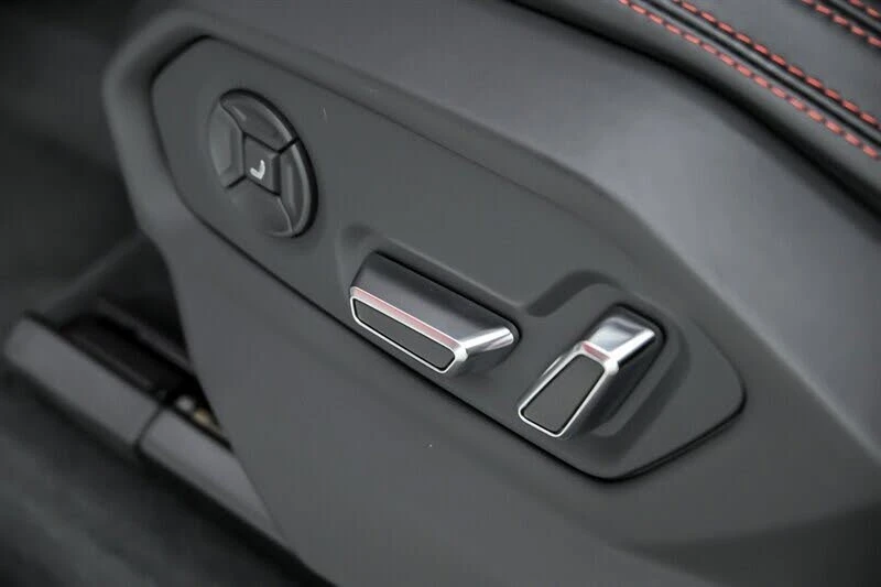 2022 Lamborghini Urus - Image 27 of 31