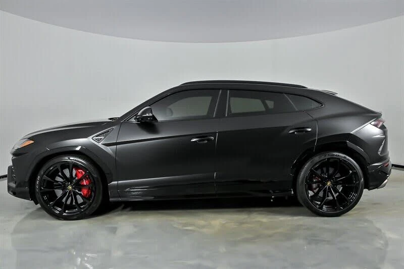 2022 Lamborghini Urus - Image 8 of 31