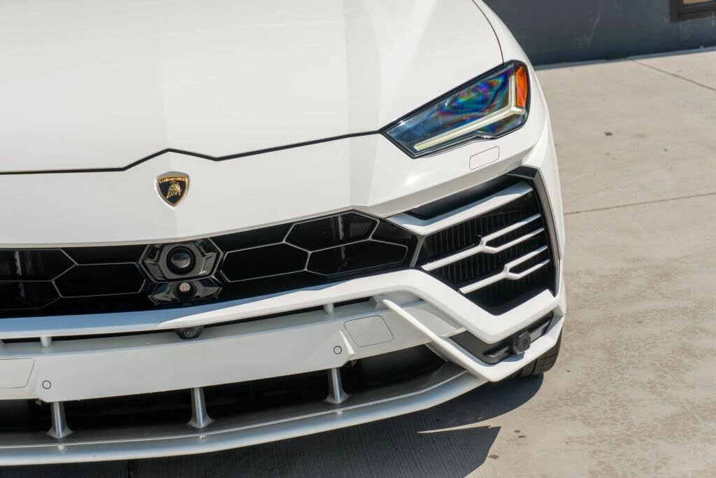 2022 Lamborghini Urus - Image 28 of 31