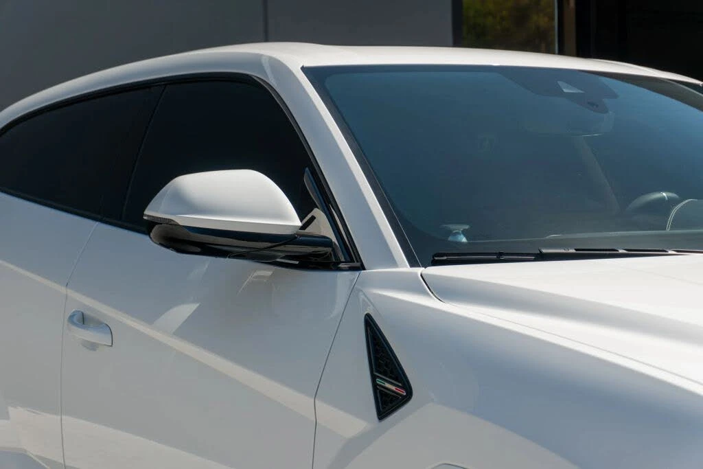 2022 Lamborghini Urus - Image 30 of 31
