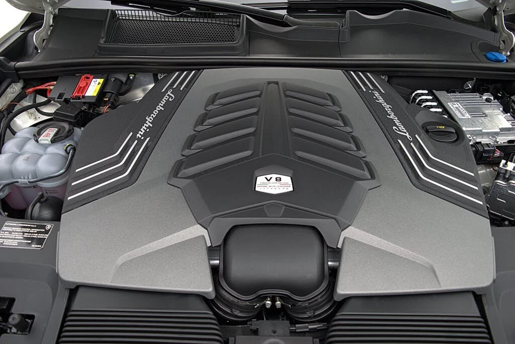 2022 Lamborghini Urus - Image 18 of 31