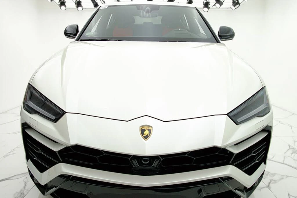 2022 Lamborghini Urus - Image 14 of 31