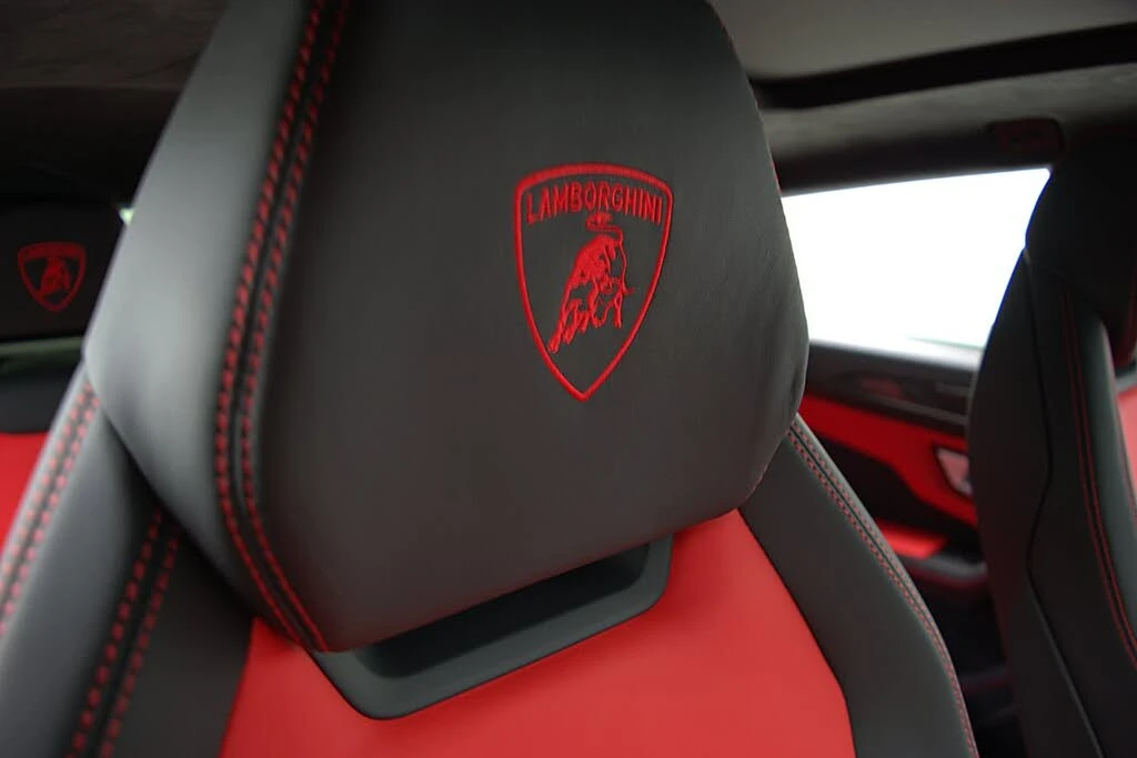 2022 Lamborghini Urus - Image 30 of 31