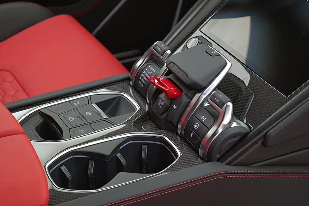2022 Lamborghini Urus - Image 29 of 31