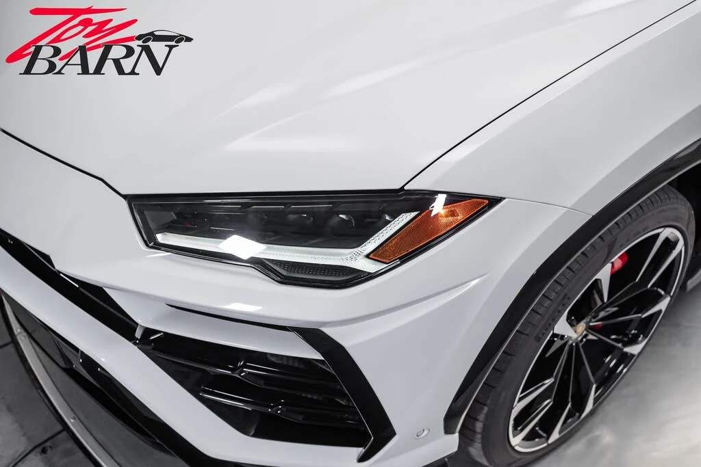 2022 Lamborghini Urus - Image 11 of 31