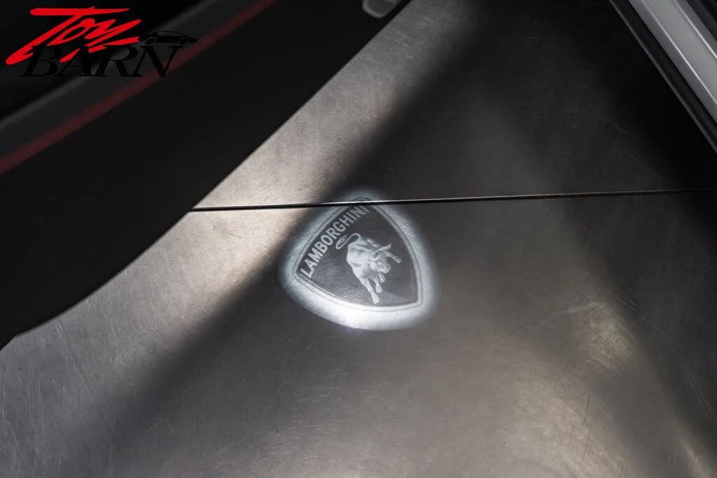 2022 Lamborghini Urus - Image 21 of 31