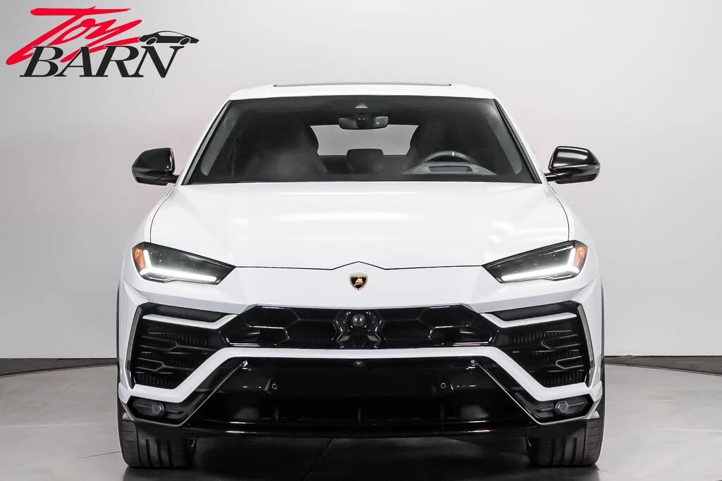 2022 Lamborghini Urus - Image 8 of 31