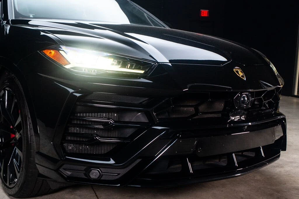 2022 Lamborghini Urus - Image 8 of 31