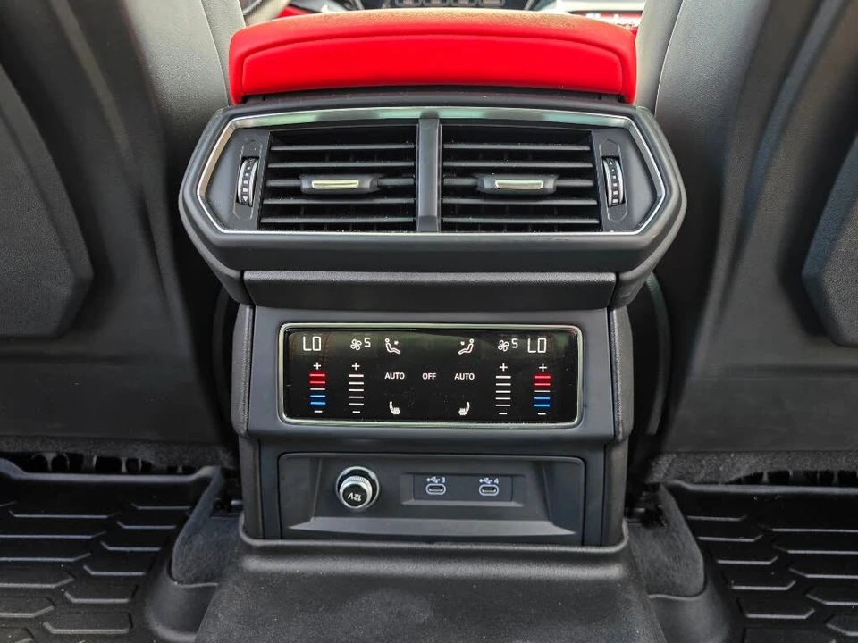 2022 Lamborghini Urus - Image 23 of 27