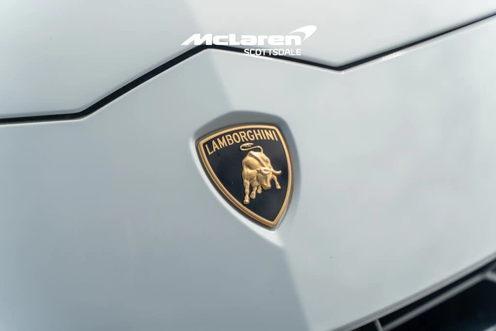 2022 Lamborghini Urus - Image 25 of 31