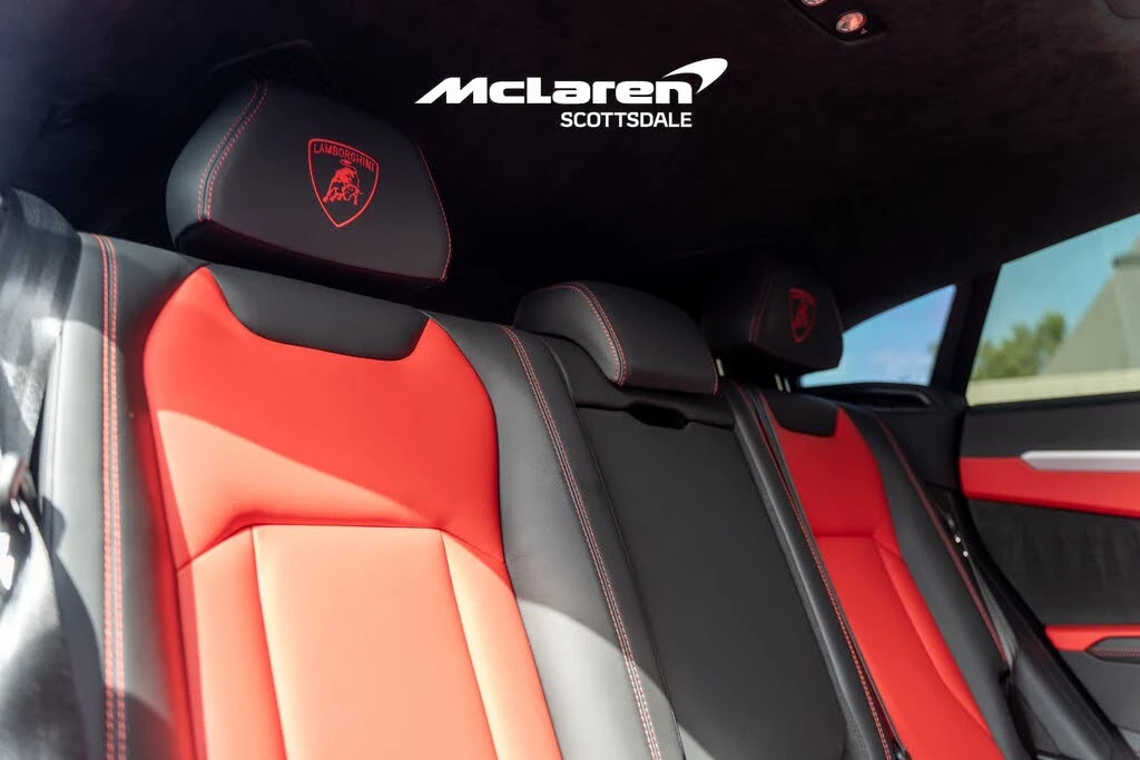 2022 Lamborghini Urus - Image 23 of 31