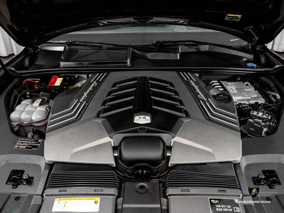 2022 Lamborghini Urus - Image 4 of 31