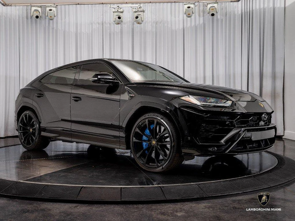 2022 Lamborghini Urus - Image 18 of 31