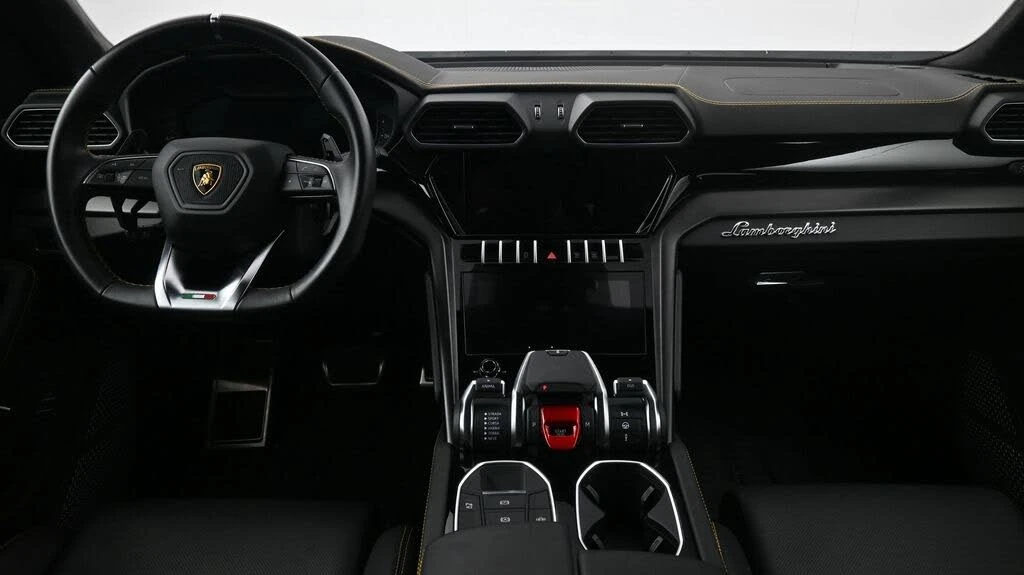 2022 Lamborghini Urus - Image 4 of 24
