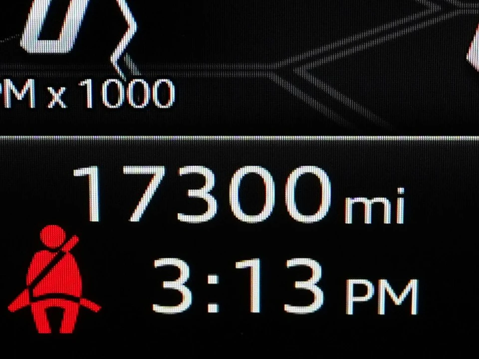 2022 Lamborghini Urus - Image 27 of 31