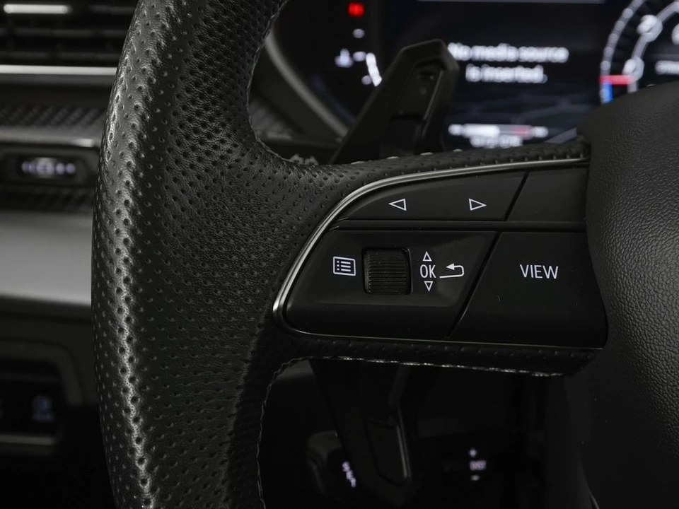 2022 Lamborghini Urus - Image 26 of 31