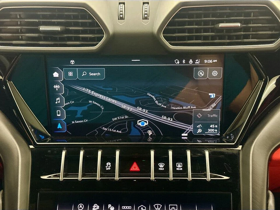 2022 Lamborghini Urus - Image 13 of 31
