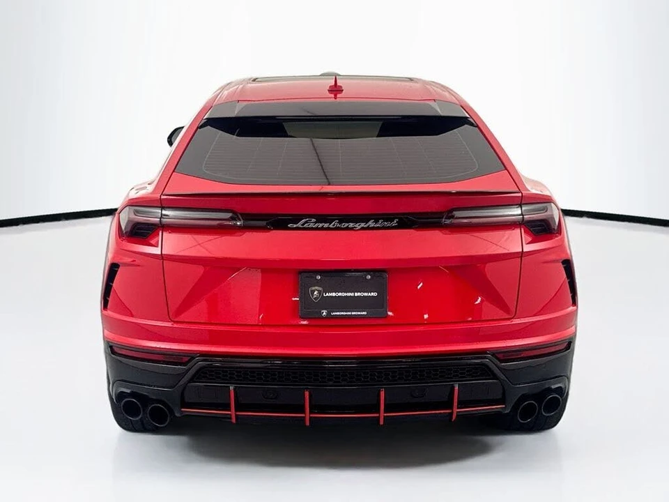 2022 Lamborghini Urus - Image 6 of 31