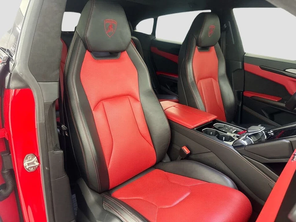 2022 Lamborghini Urus - Image 30 of 31