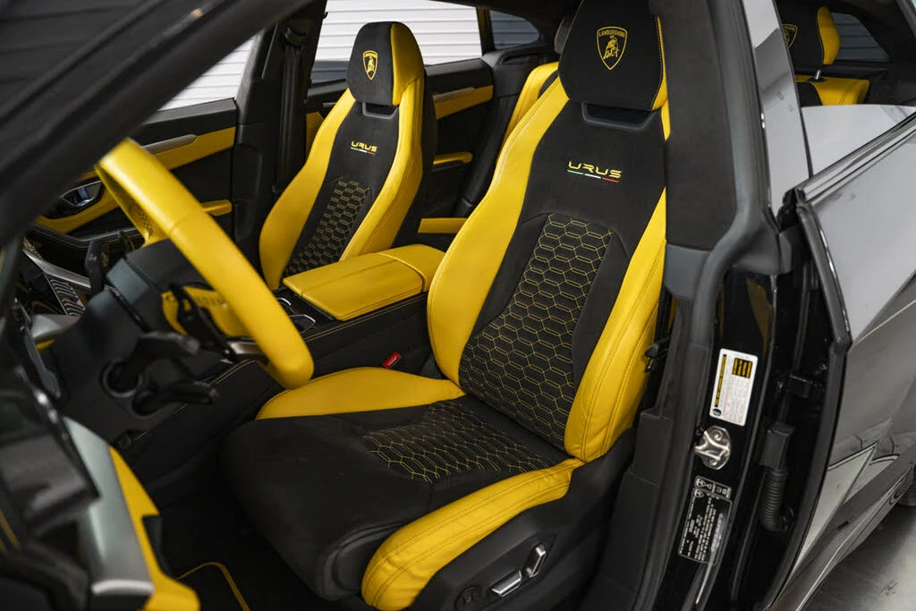 2022 Lamborghini Urus - Image 21 of 31