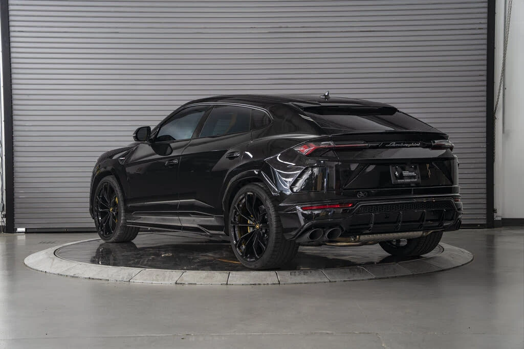 2022 Lamborghini Urus - Image 3 of 31
