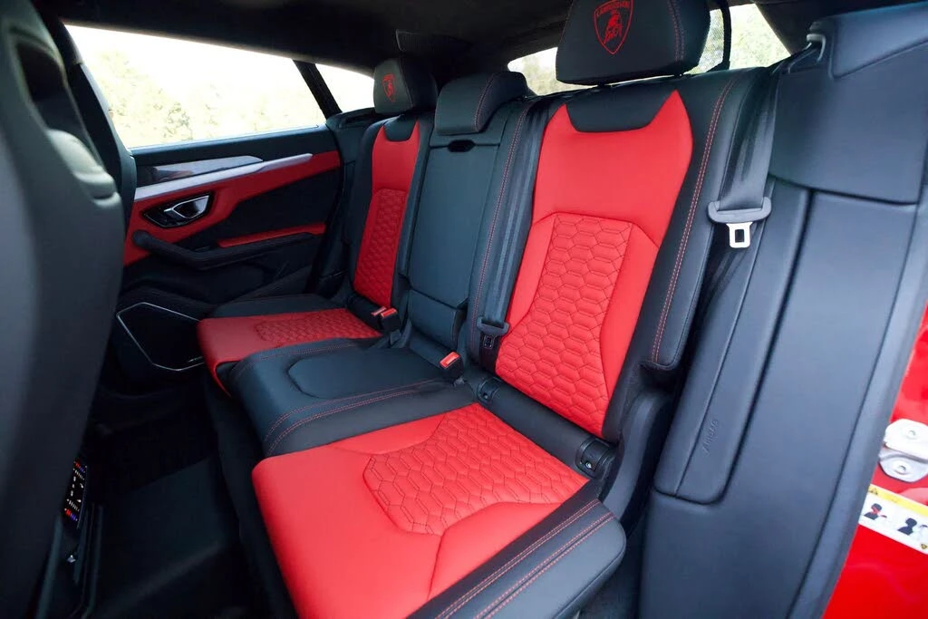 2022 Lamborghini Urus - Image 25 of 31