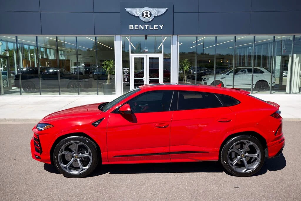 2022 Lamborghini Urus - Image 5 of 31