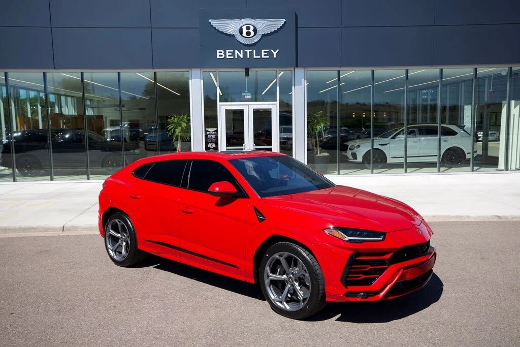 2022 Lamborghini Urus - Image 15 of 31