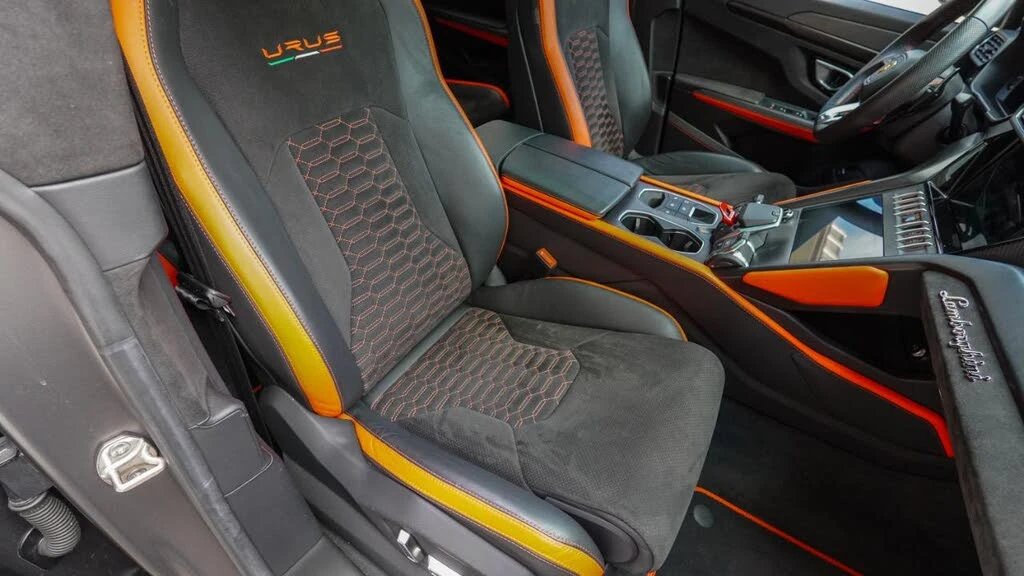 2022 Lamborghini Urus - Image 9 of 31