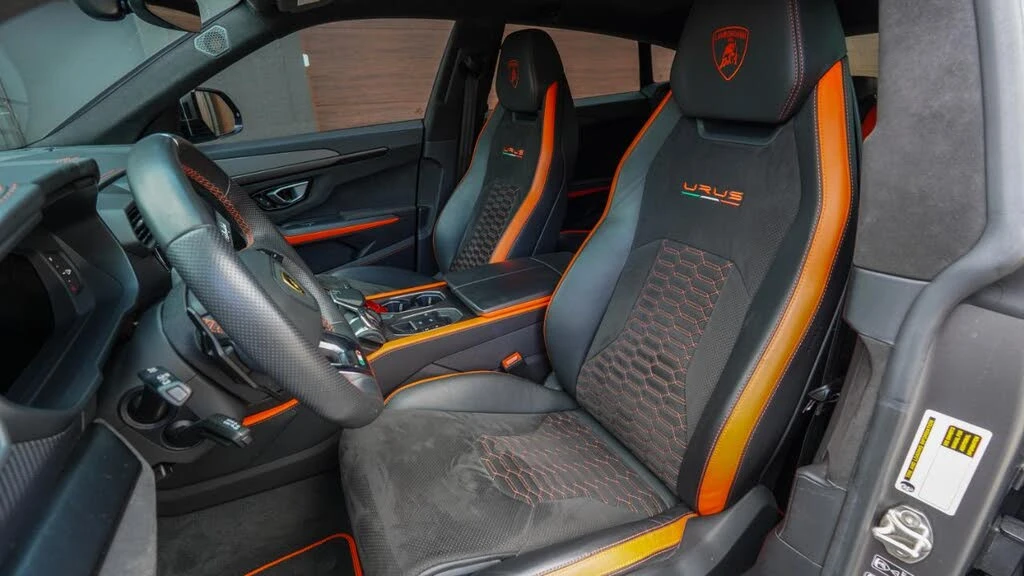 2022 Lamborghini Urus - Image 3 of 31