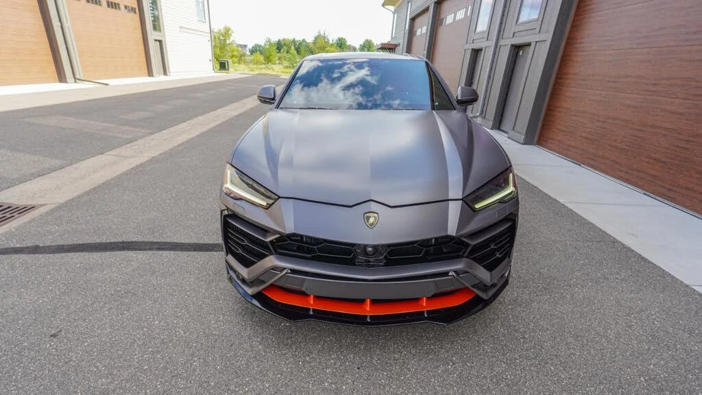2022 Lamborghini Urus - Image 23 of 31