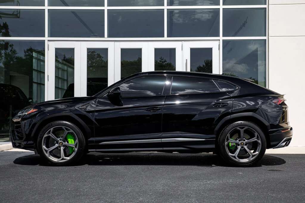 2022 Lamborghini Urus - Image 5 of 31