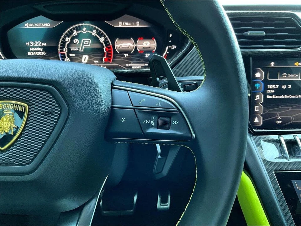 2022 Lamborghini Urus - Image 12 of 28