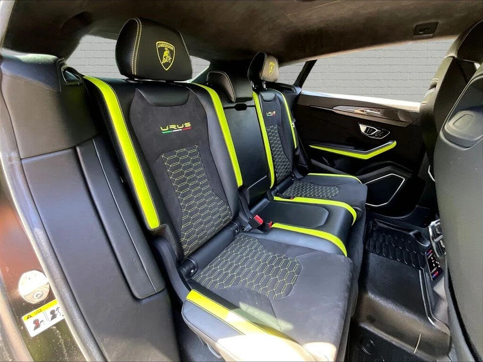 2022 Lamborghini Urus - Image 24 of 28
