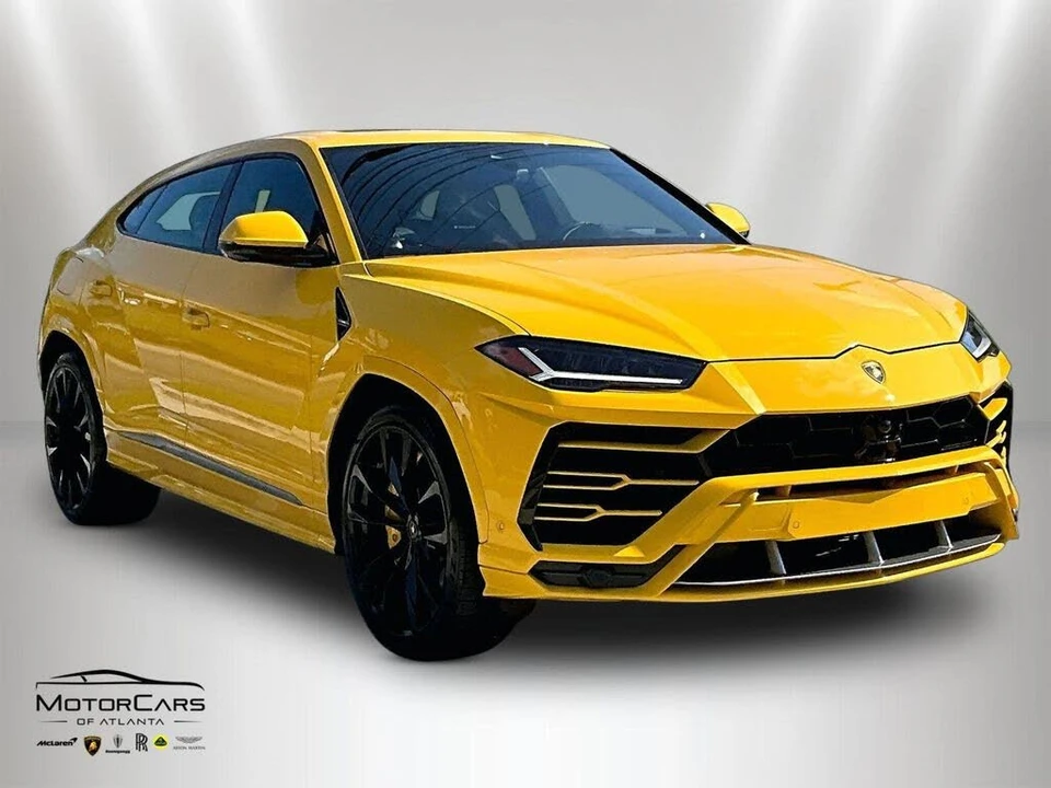 2022 Lamborghini Urus - Image 2 of 31