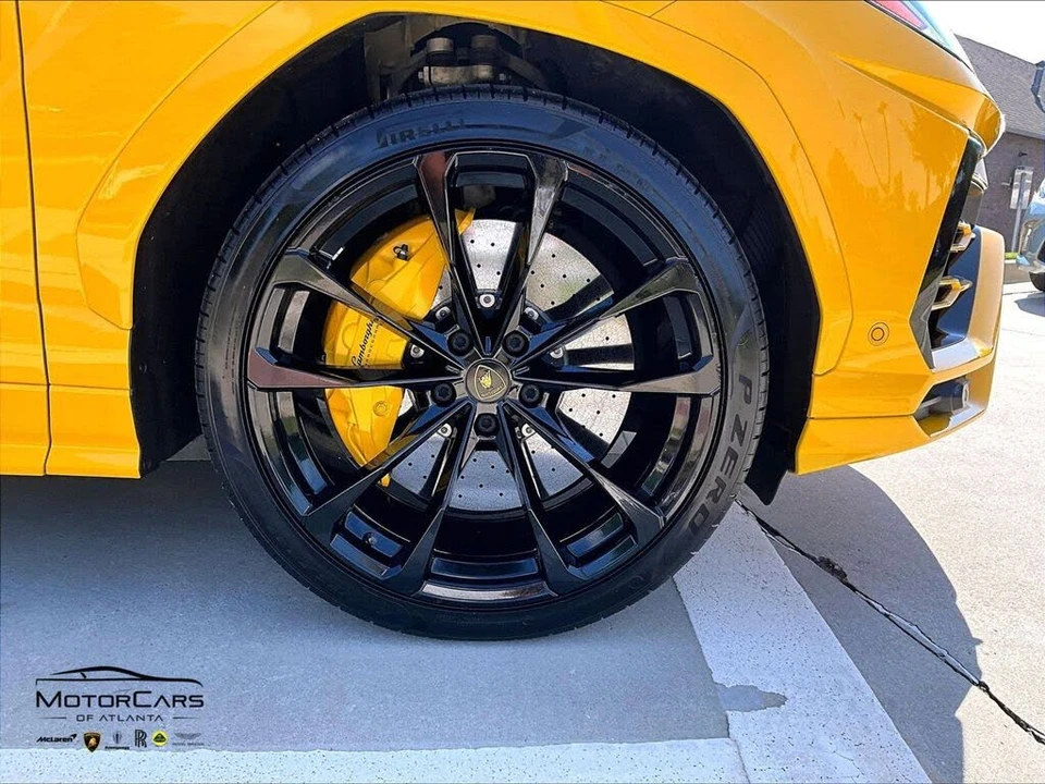 2022 Lamborghini Urus - Image 31 of 31