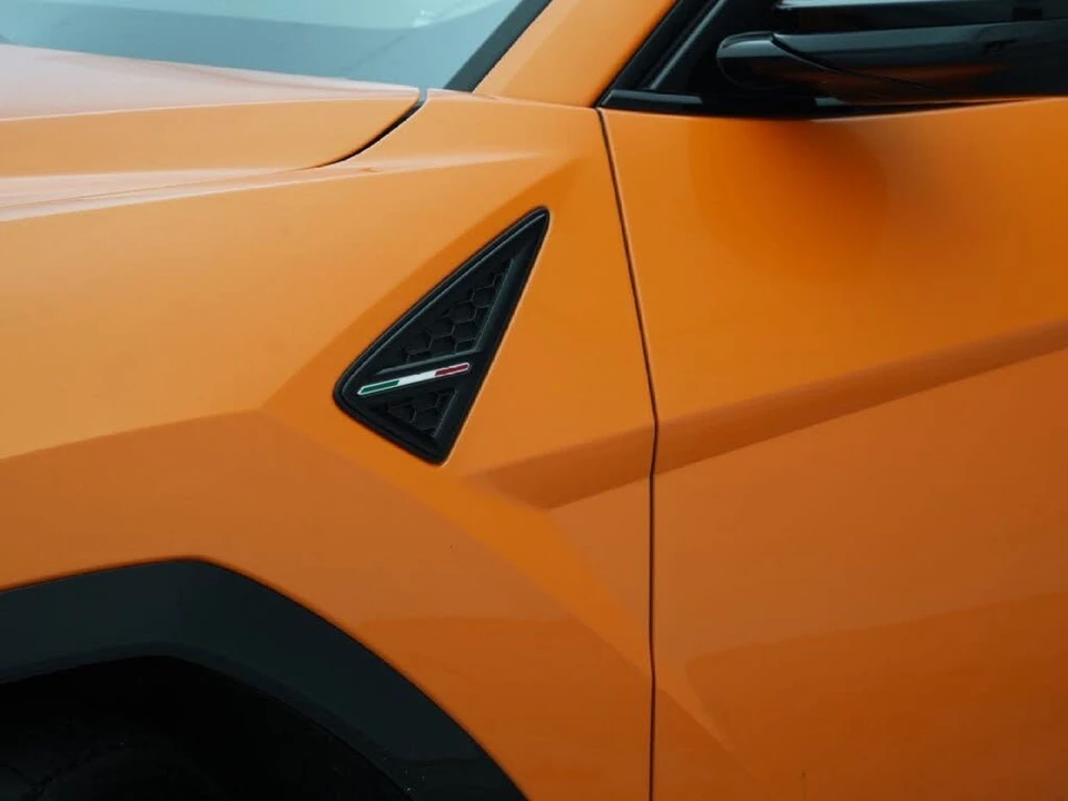 2022 Lamborghini Urus - Image 6 of 31