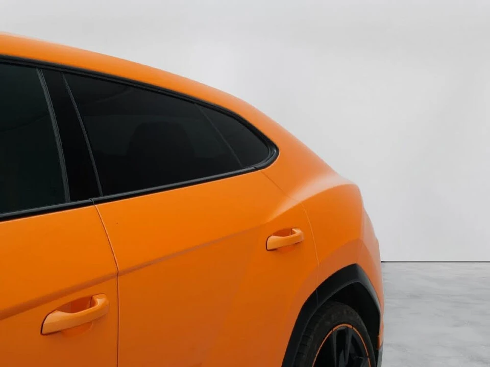 2022 Lamborghini Urus - Image 7 of 31