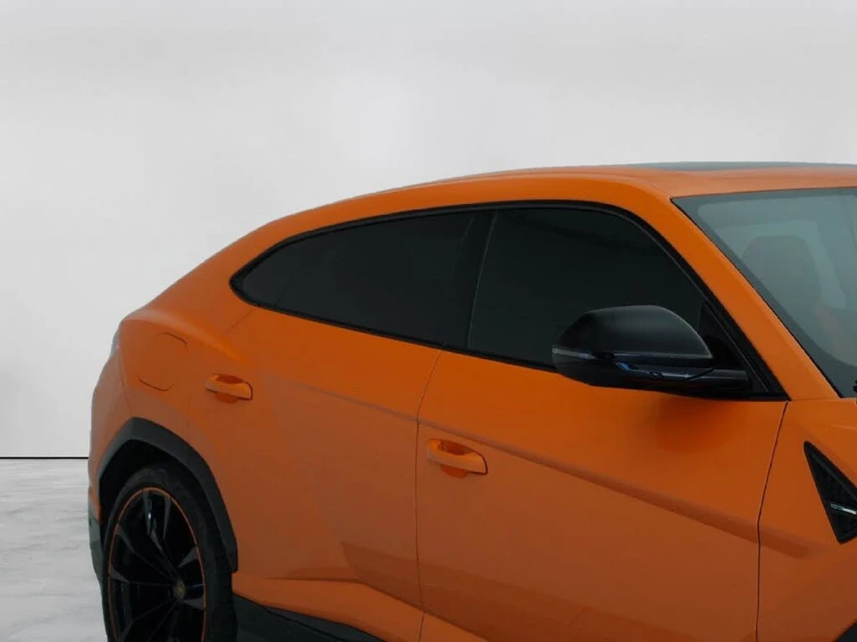2022 Lamborghini Urus - Image 3 of 31