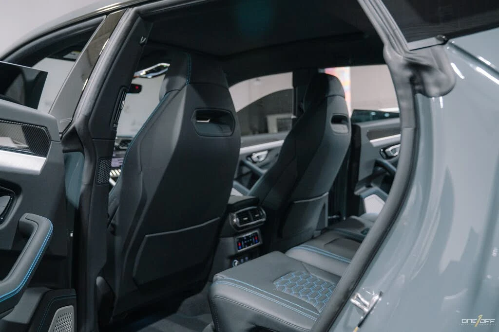 2022 Lamborghini Urus - Image 17 of 31