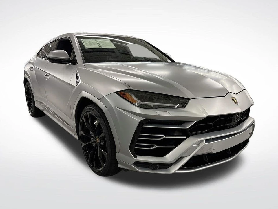 2022 Lamborghini Urus - Image 7 of 31
