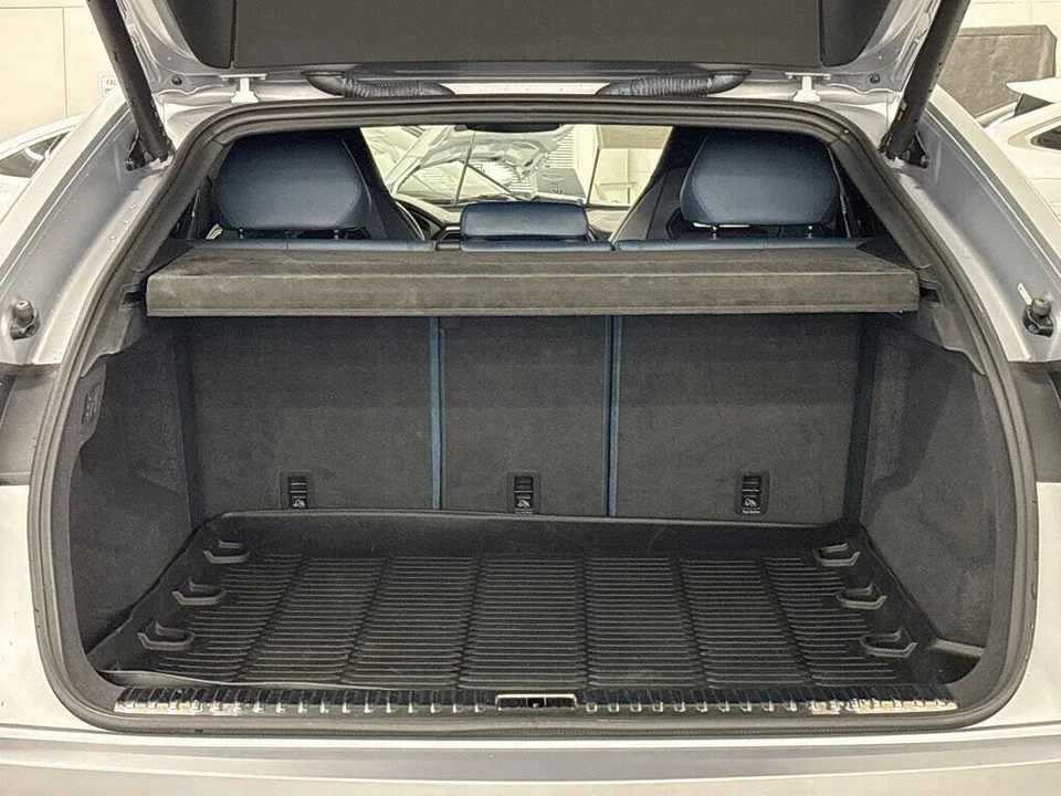 2022 Lamborghini Urus - Image 30 of 31
