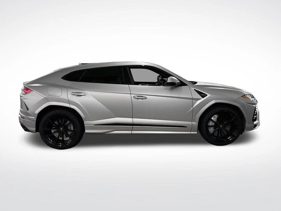 2022 Lamborghini Urus - Image 6 of 31